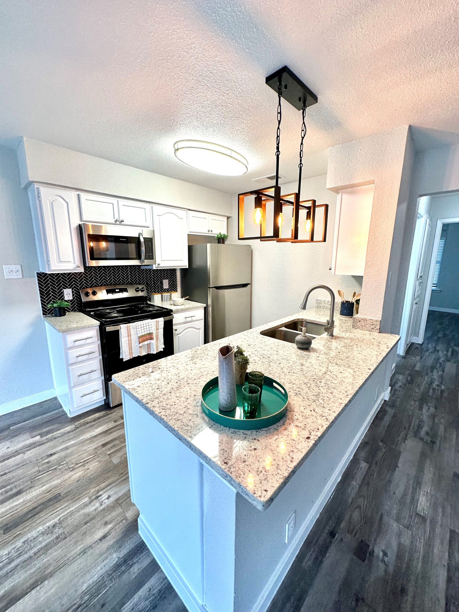 Apartments for Rent in Mesquite, TX The 80 Reserve`s Home page