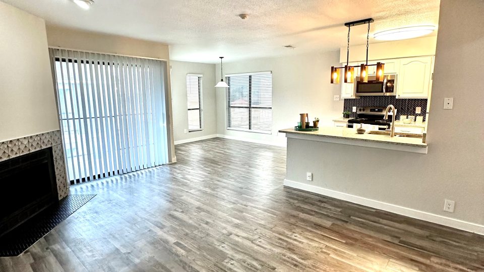 Apartments for Rent in Mesquite, TX The 80 Reserve